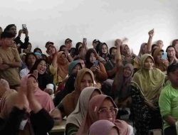 Warga Desa Kalangsuria Serbu Oknum PSM, Camat Rengasdengklok Turun Tangan!