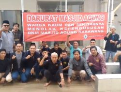Buntut Polemik DKM Masjid Agung Karawang, Warga Datangi Kantor DKM Tuntut Pemilihan Ulang Ketua
