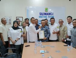 DPRKP Karawang Terima Penyerahan PSU Dari Puluhan Anggota Asprumnas!
