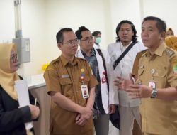 Kunjungan Ke RSUD Rengasdengklok, Bupati Aep Pastikan Syarat Akreditasi Terpenuhi